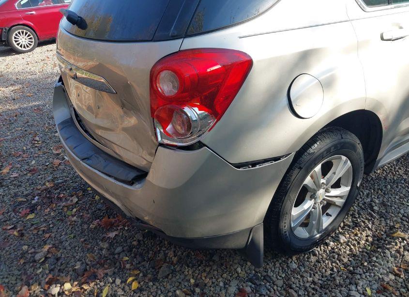 Photo 18 of 2013 Chevrolet Equinox LS (VIN 2GNALBEK2D6359999)