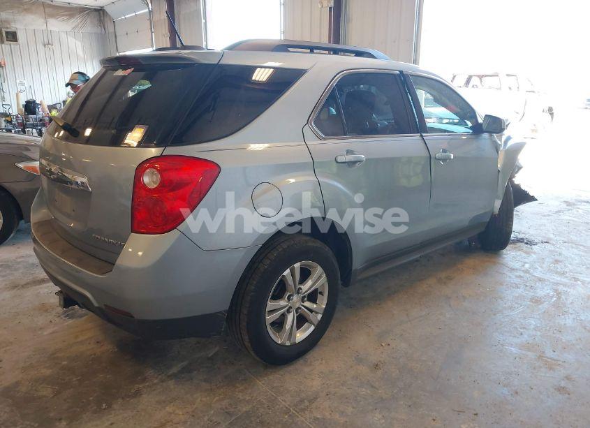 Photo 4 of 2015 Chevrolet Equinox 1LT (VIN 2GNALBEK2F6134131)