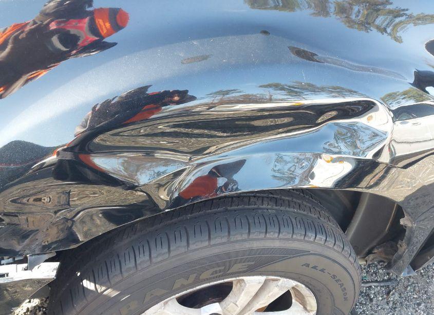 Photo 6 of 2015 Chevrolet Equinox 1LT (VIN 2GNALBEK2F6141256)