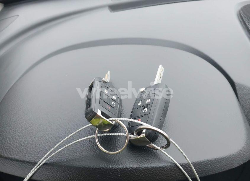 Photo 11 of 2015 Chevrolet Equinox 1LT (VIN 2GNALBEK2F6393475)