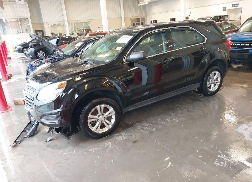 Photo 2 of 2016 Chevrolet Equinox LS (VIN 2GNALBEK2G1129199)