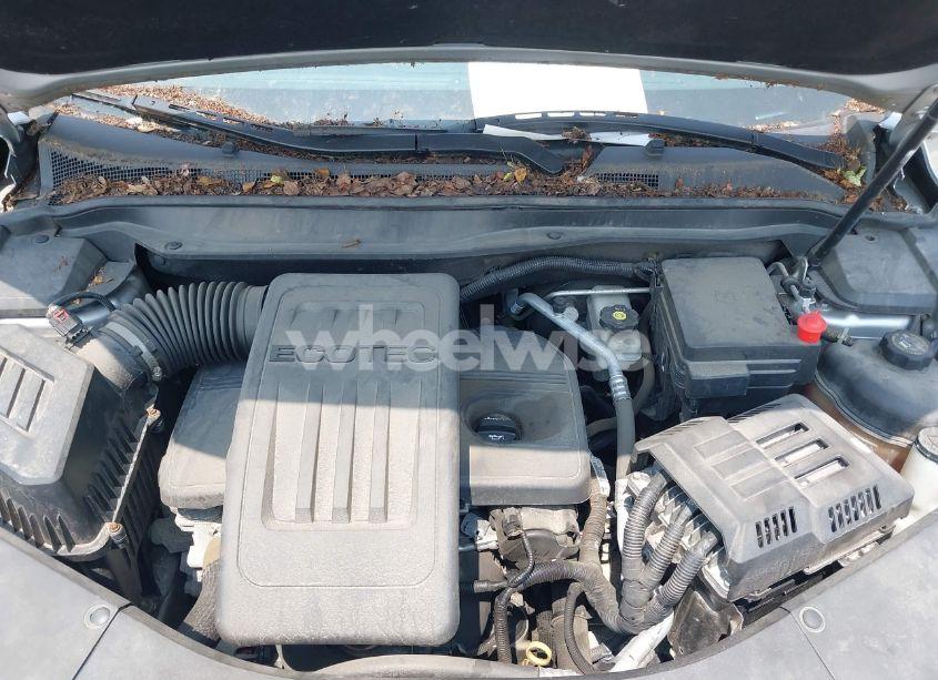 Photo 10 of 2016 Chevrolet Equinox LS (VIN 2GNALBEK2G1138615)