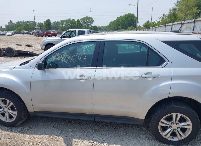 Photo 14 of 2016 Chevrolet Equinox LS (VIN 2GNALBEK2G1138615)