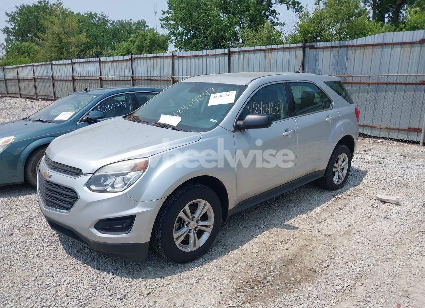 Photo 2 of 2016 Chevrolet Equinox LS (VIN 2GNALBEK2G1138615)