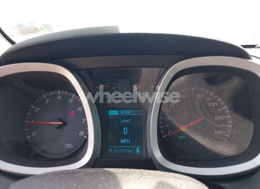 Photo 7 of 2016 Chevrolet Equinox LS (VIN 2GNALBEK2G1138615)