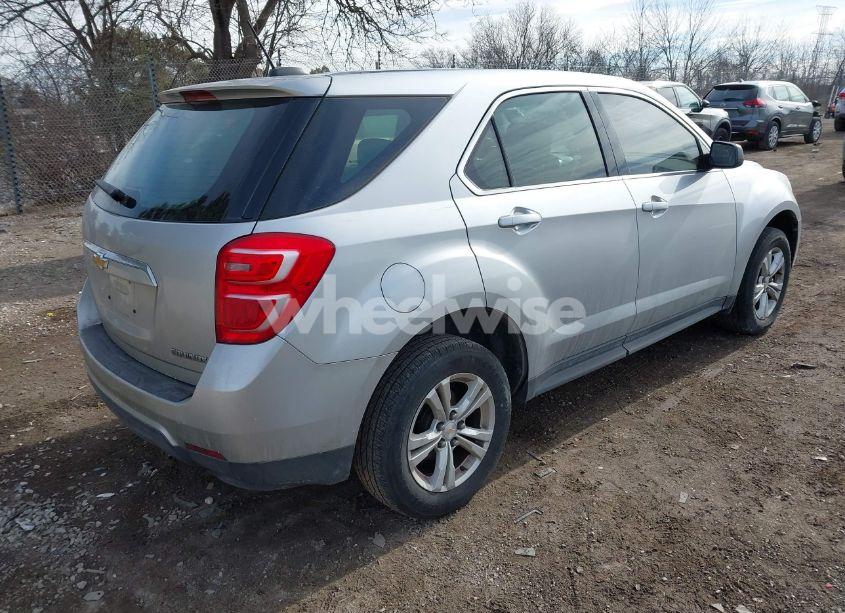 Photo 4 of 2016 Chevrolet Equinox LS (VIN 2GNALBEK2G6107089)