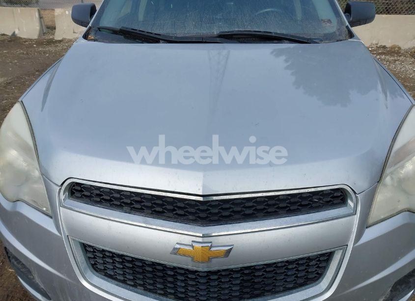 Photo 6 of 2016 Chevrolet Equinox LS (VIN 2GNALBEK2G6107089)