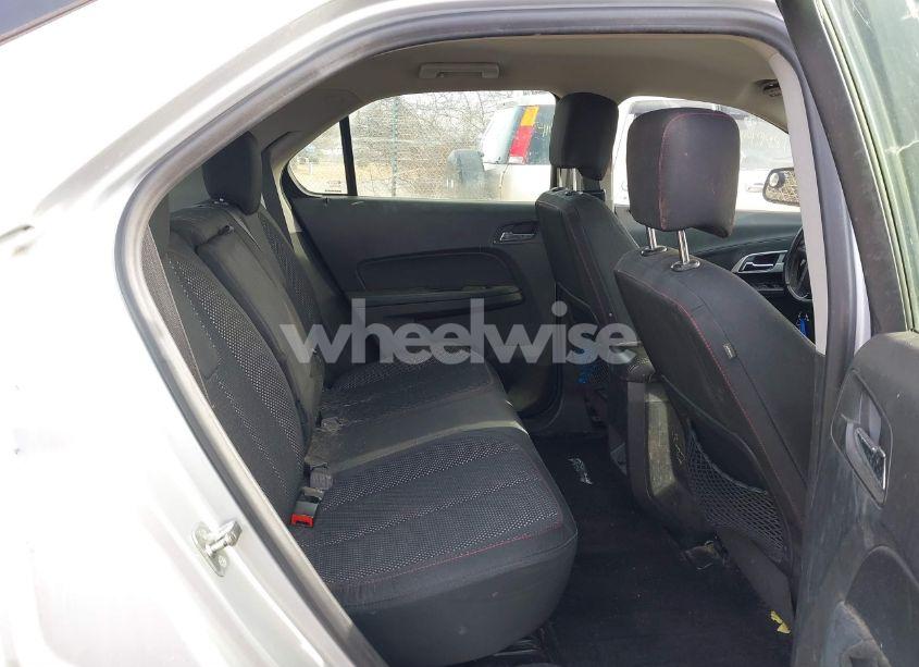 Photo 8 of 2016 Chevrolet Equinox LS (VIN 2GNALBEK2G6107089)