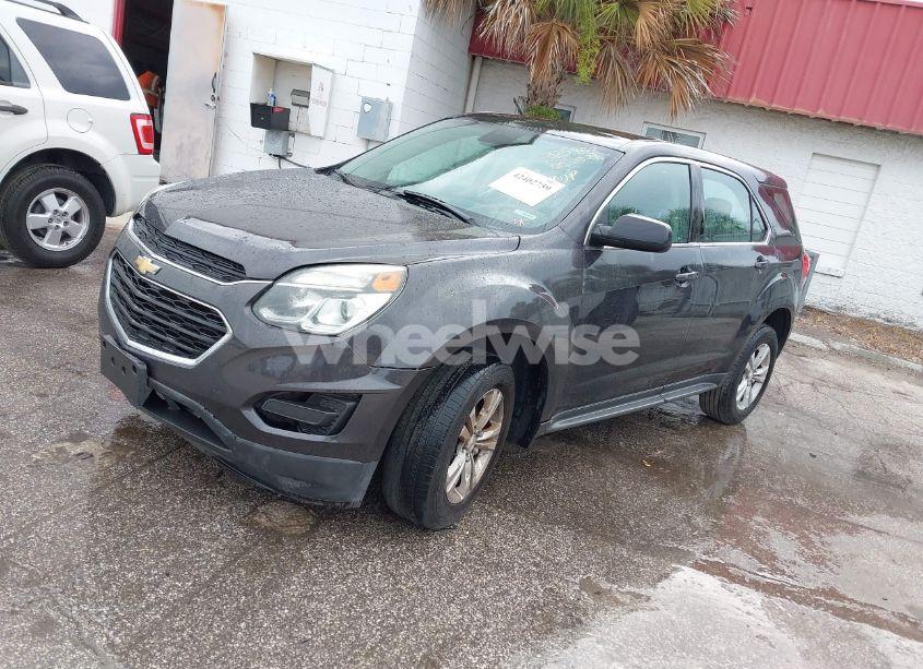 Photo 2 of 2016 Chevrolet Equinox LS (VIN 2GNALBEK2G6325453)