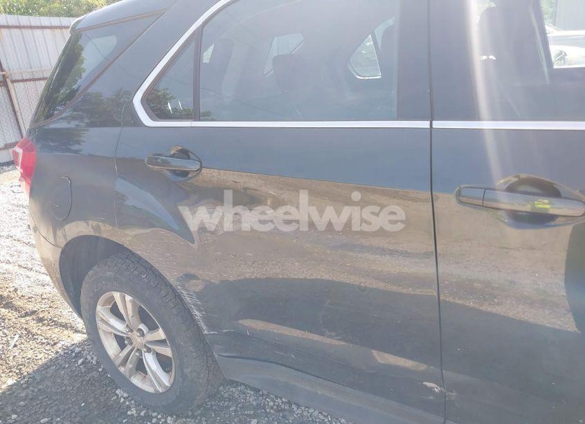 Photo 12 of 2017 Chevrolet Equinox LS (VIN 2GNALBEK2H1518765)