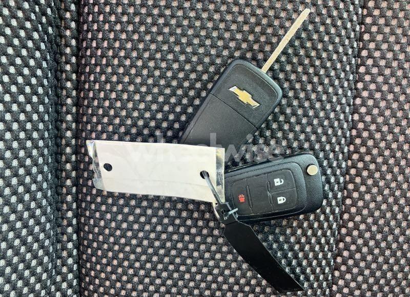 Photo 11 of 2017 Chevrolet Equinox LS (VIN 2GNALBEK2H1565780)