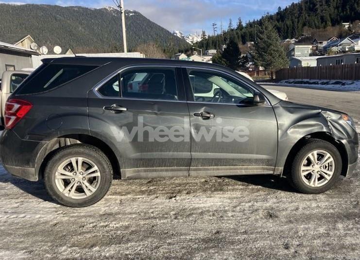 Photo 6 of 2017 Chevrolet Equinox LS (VIN 2GNALBEK2H1565780)