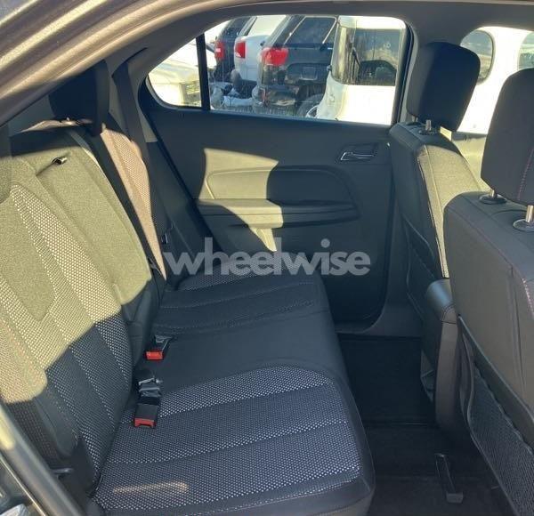 Photo 8 of 2017 Chevrolet Equinox LS (VIN 2GNALBEK2H1565780)