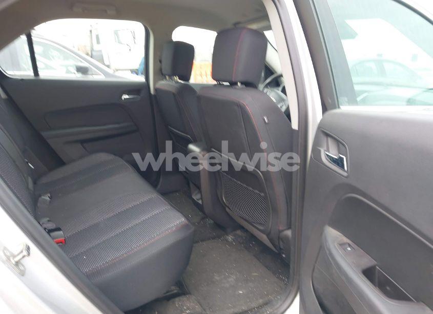 Photo 8 of 2017 Chevrolet Equinox LS (VIN 2GNALBEK2H1579159)