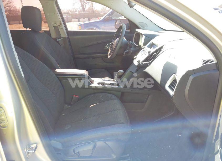 Photo 5 of 2012 Chevrolet Equinox LS (VIN 2GNALBEK3C1154588)