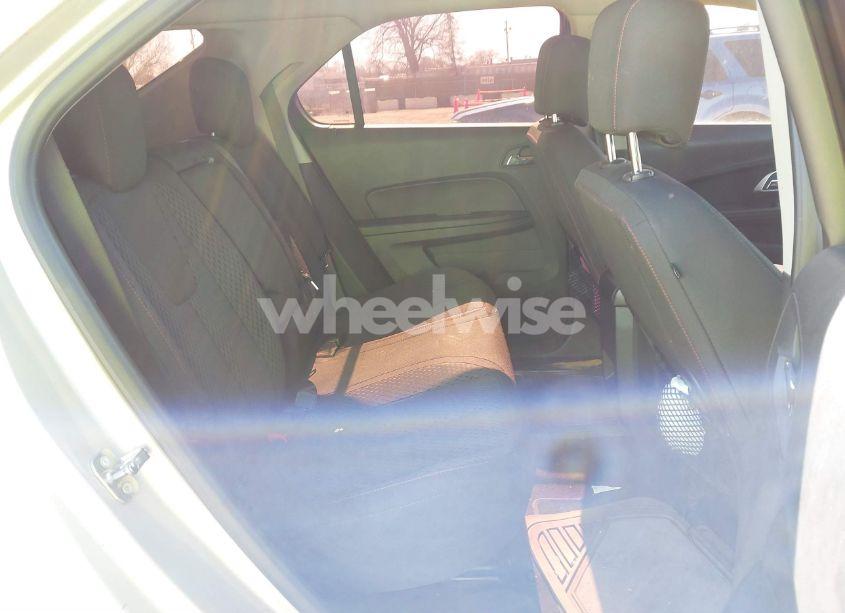 Photo 8 of 2012 Chevrolet Equinox LS (VIN 2GNALBEK3C1154588)