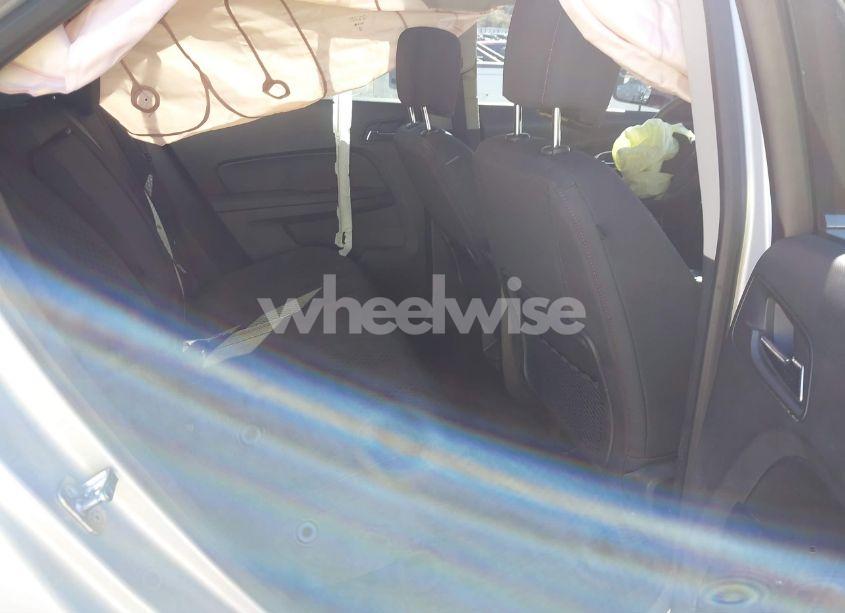 Photo 8 of 2012 Chevrolet Equinox LS (VIN 2GNALBEK3C6221354)