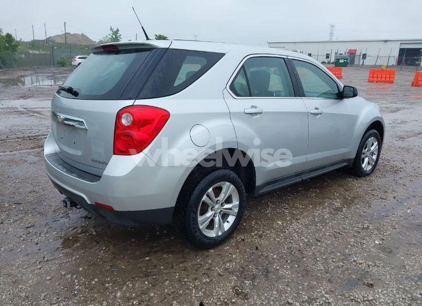 Photo 4 of 2012 Chevrolet Equinox LS (VIN 2GNALBEK3C6344829)