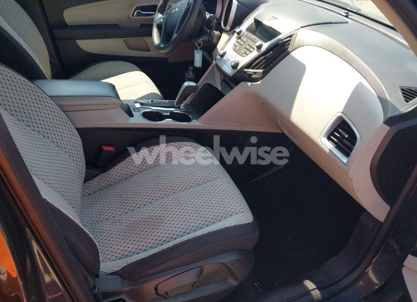 Photo 5 of 2013 Chevrolet Equinox LS (VIN 2GNALBEK3D1114674)