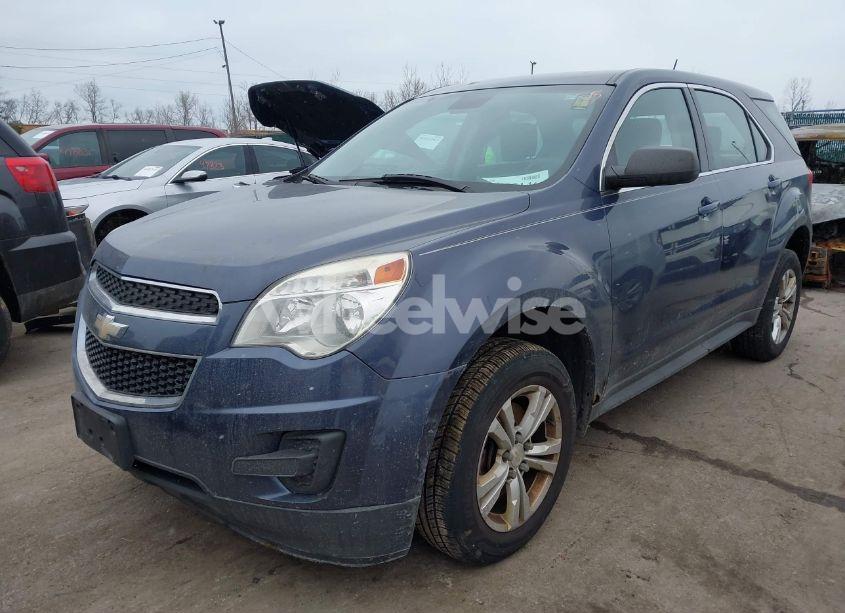 Photo 2 of 2013 Chevrolet Equinox LS (VIN 2GNALBEK3D6270006)