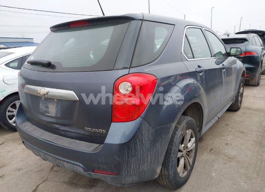 Photo 4 of 2013 Chevrolet Equinox LS (VIN 2GNALBEK3D6270006)
