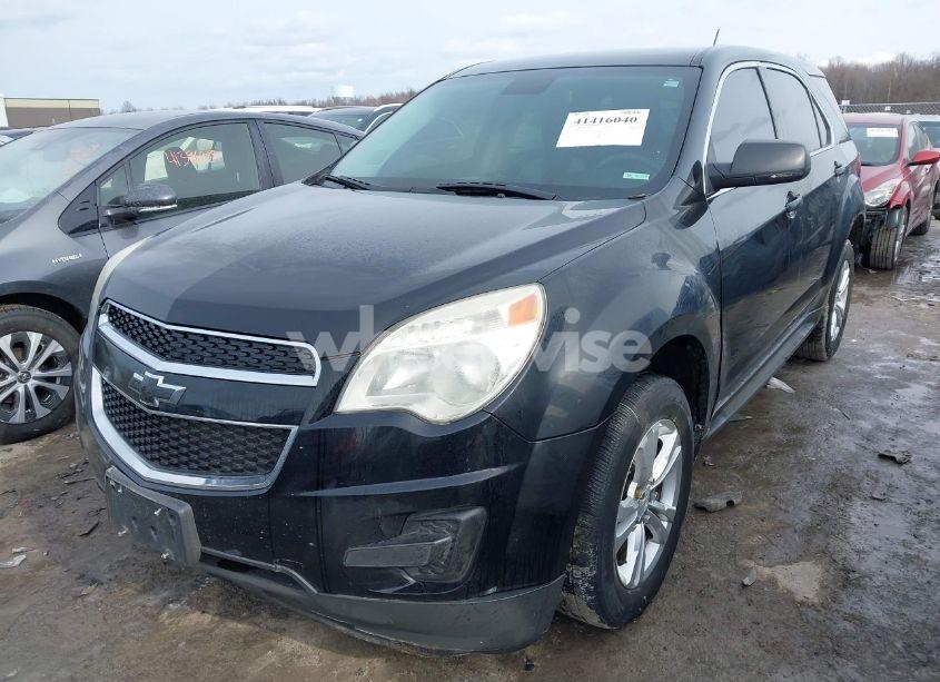 Photo 2 of 2013 Chevrolet Equinox LS (VIN 2GNALBEK3D6330981)
