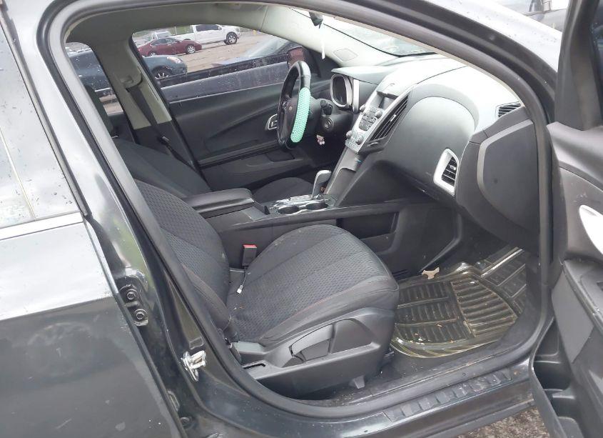 Photo 5 of 2013 Chevrolet Equinox LS (VIN 2GNALBEK3D6331886)