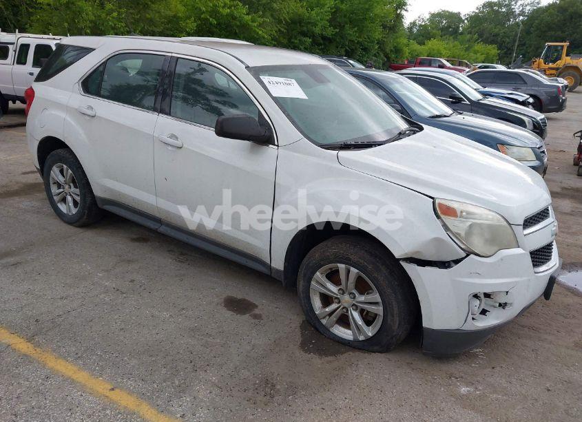 2013 Chevrolet Equinox LS (VIN 2GNALBEK3D6336537) main photo