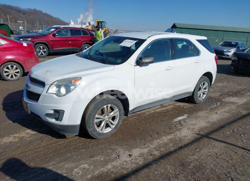 Photo 2 of 2013 Chevrolet Equinox LS (VIN 2GNALBEK3D6341379)