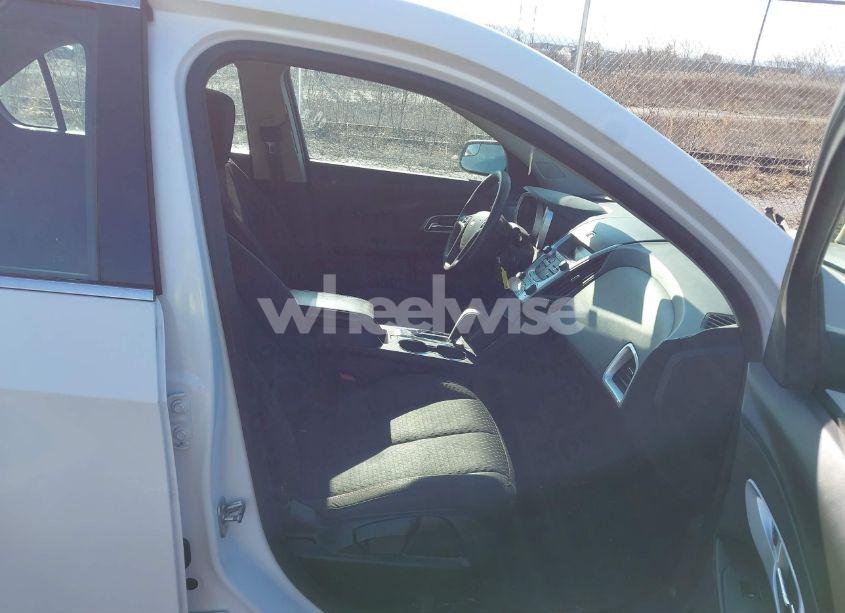 Photo 5 of 2013 Chevrolet Equinox LS (VIN 2GNALBEK3D6341379)