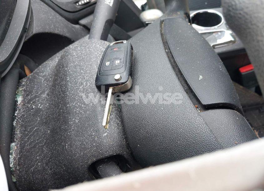 Photo 11 of 2013 Chevrolet Equinox LS (VIN 2GNALBEK3D6423337)