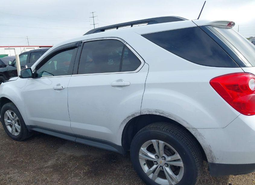 Photo 13 of 2015 Chevrolet Equinox 1LT (VIN 2GNALBEK3F1121451)