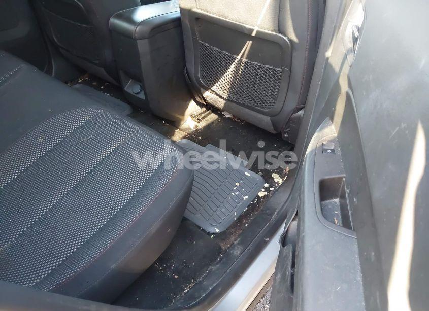 Photo 8 of 2015 Chevrolet Equinox 1LT (VIN 2GNALBEK3F1144275)