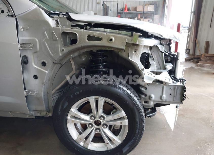 Photo 6 of 2015 Chevrolet Equinox 1LT (VIN 2GNALBEK3F6337013)