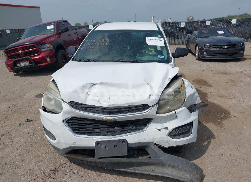 Photo 12 of 2016 Chevrolet Equinox LS (VIN 2GNALBEK3G1151020)