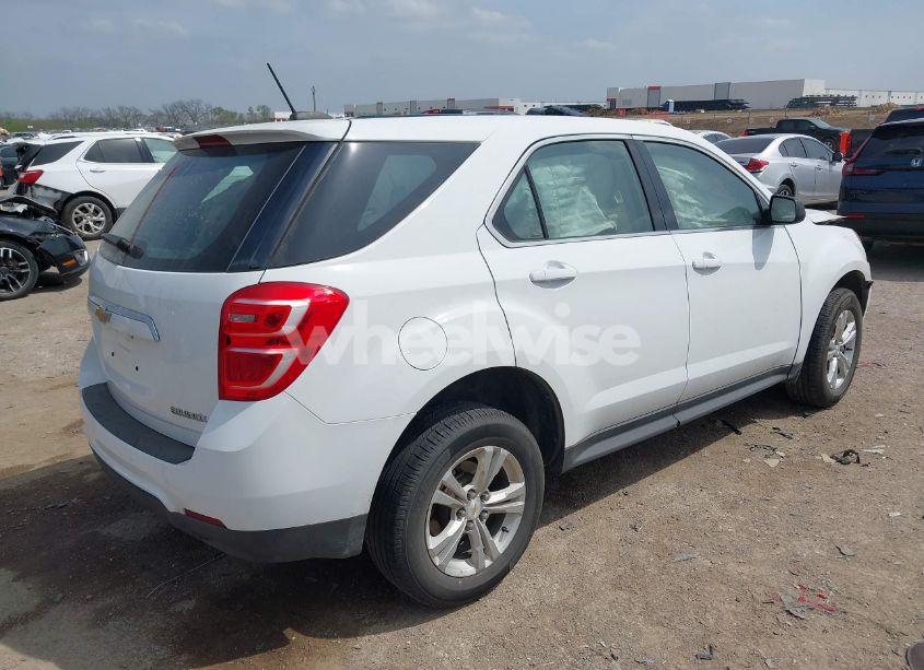 Photo 4 of 2016 Chevrolet Equinox LS (VIN 2GNALBEK3G1151020)