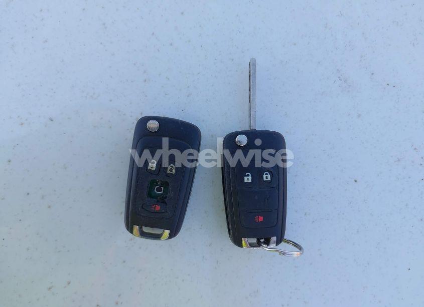 Photo 11 of 2016 Chevrolet Equinox LS (VIN 2GNALBEK3G6159945)