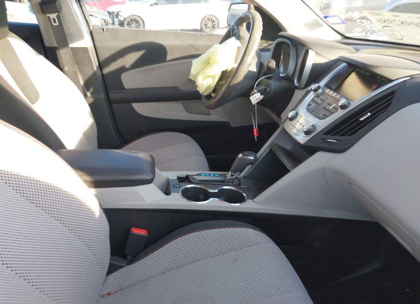 Photo 5 of 2016 Chevrolet Equinox LS (VIN 2GNALBEK3G6297243)