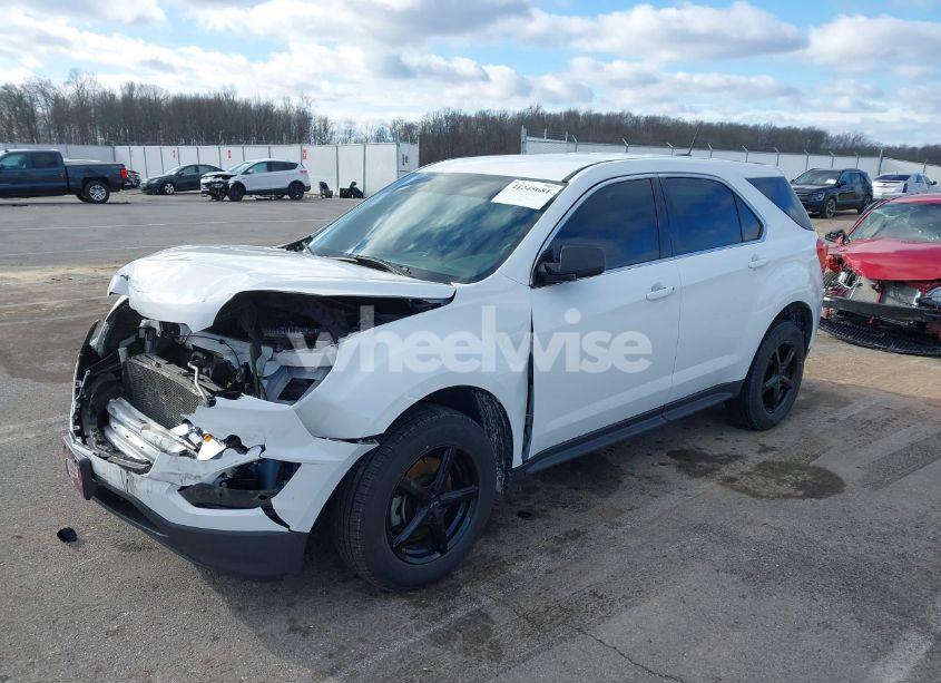 Photo 2 of 2017 Chevrolet Equinox LS (VIN 2GNALBEK3H1507239)