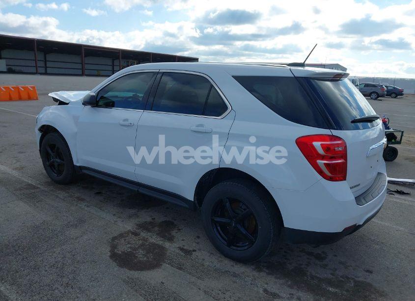 Photo 3 of 2017 Chevrolet Equinox LS (VIN 2GNALBEK3H1507239)