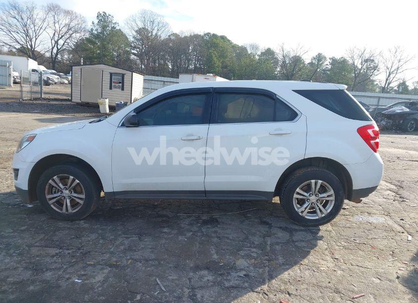 Photo 14 of 2017 Chevrolet Equinox LS (VIN 2GNALBEK3H1514000)