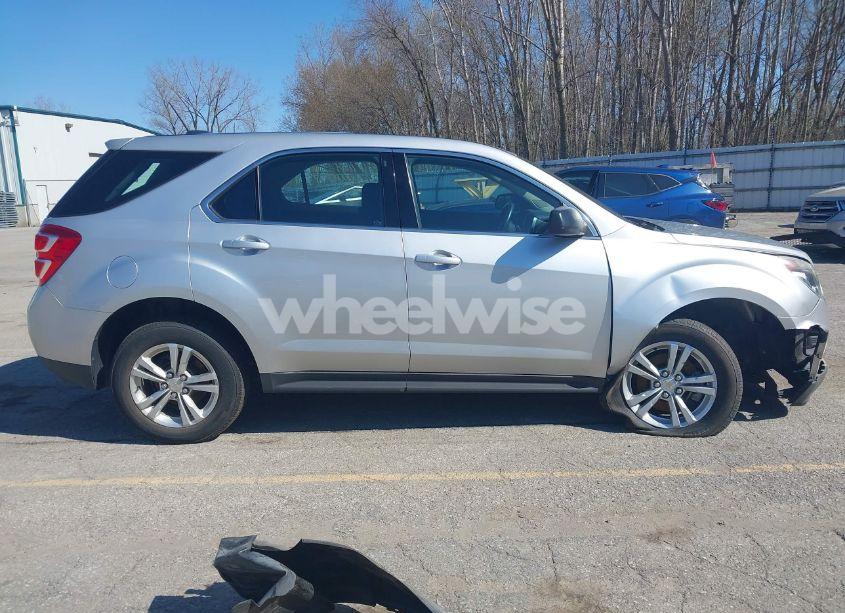 Photo 14 of 2017 Chevrolet Equinox LS (VIN 2GNALBEK3H1537986)