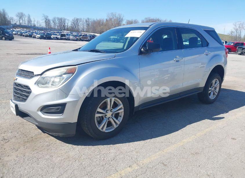 Photo 2 of 2017 Chevrolet Equinox LS (VIN 2GNALBEK3H1537986)