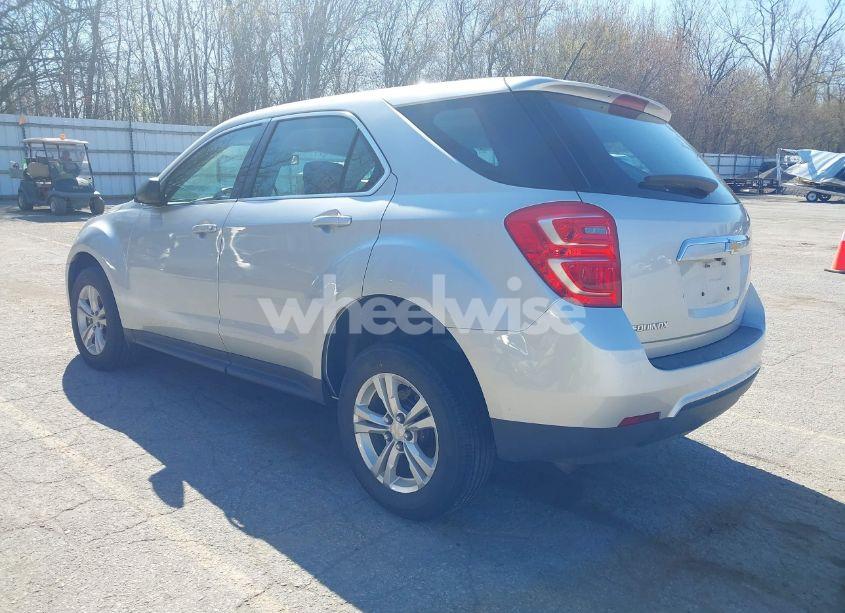 Photo 3 of 2017 Chevrolet Equinox LS (VIN 2GNALBEK3H1537986)
