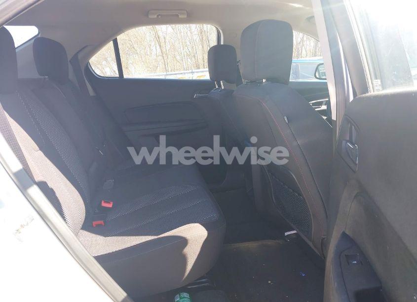 Photo 8 of 2017 Chevrolet Equinox LS (VIN 2GNALBEK3H1537986)