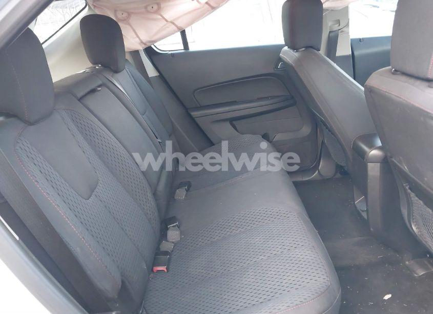 Photo 8 of 2012 Chevrolet Equinox LS (VIN 2GNALBEK4C1225197)