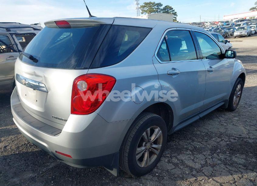 Photo 4 of 2012 Chevrolet Equinox LS (VIN 2GNALBEK4C6245954)