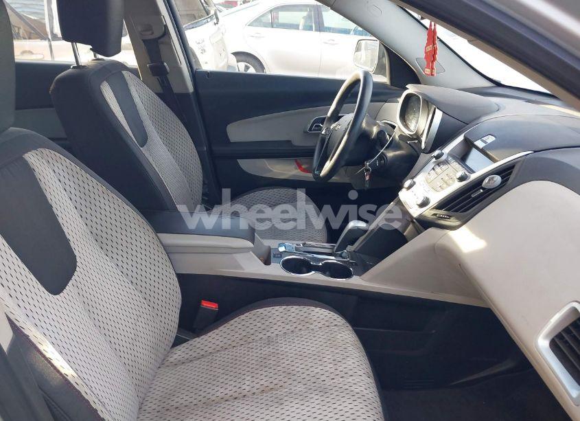 Photo 5 of 2012 Chevrolet Equinox LS (VIN 2GNALBEK4C6245954)