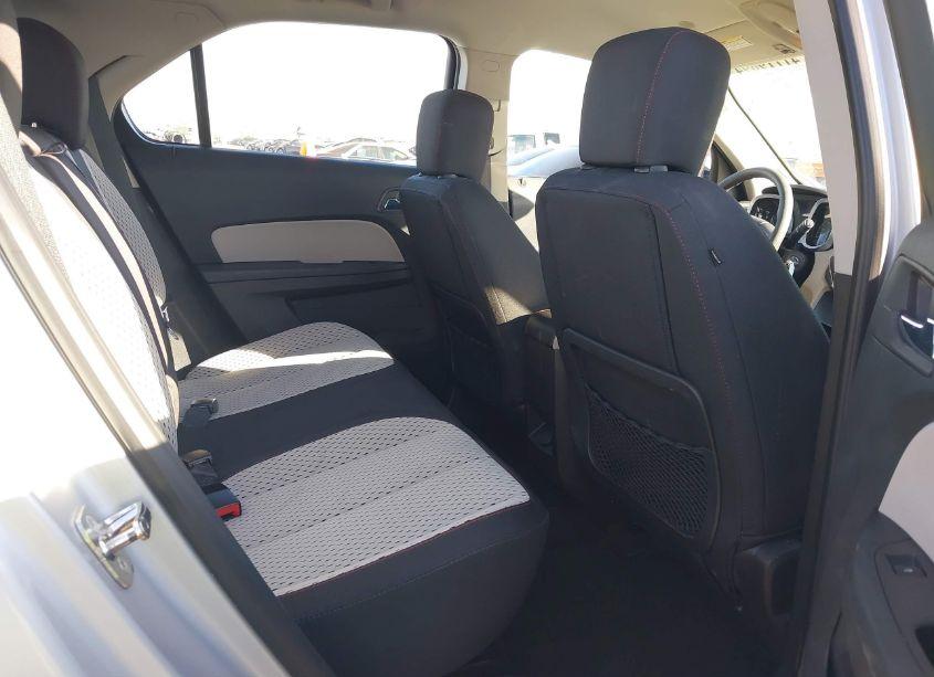 Photo 8 of 2012 Chevrolet Equinox LS (VIN 2GNALBEK4C6310558)