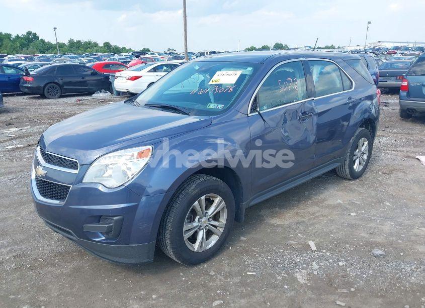 Photo 2 of 2013 Chevrolet Equinox LS (VIN 2GNALBEK4D6167760)
